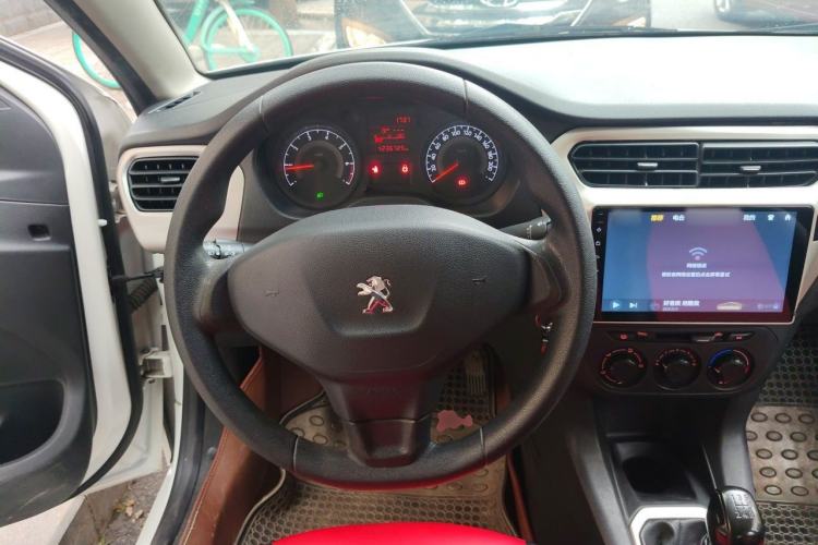 Used Peugeot 301 2016 1.6L Manual Comfort Edition Steering Wheel