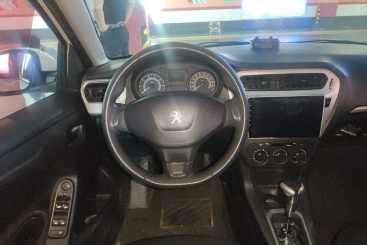 Used Peugeot 301 2016 1.6L Automatic Comfort Edition Steering Wheel