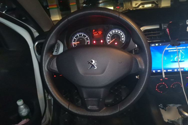 Used Peugeot 301 2016 1.6L Automatic Comfort Edition Steering Wheel
