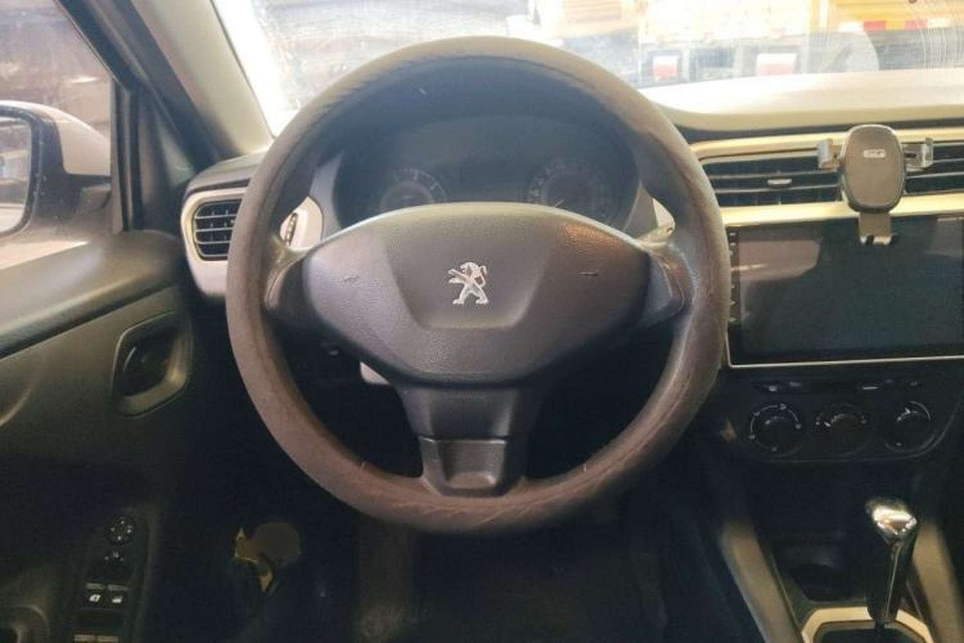 Used Peugeot 301 2016 1.6L Automatic Comfort Edition Steering Wheel