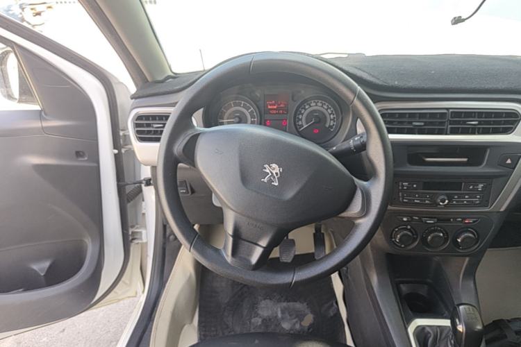 Used Peugeot 301 2016 1.6L Manual Comfort Edition Steering Wheel