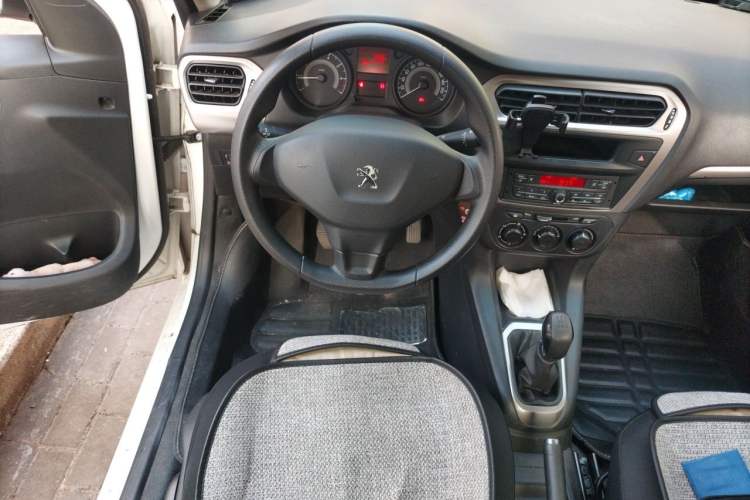 Used Peugeot 301 2016 1.6L Manual Comfort Edition Steering Wheel
