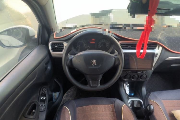 Used Peugeot 301 2016 1.6L Manual Comfort Edition Steering Wheel