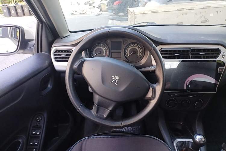 Used Peugeot 301 2016 1.6L Manual Happiness Edition Steering Wheel
