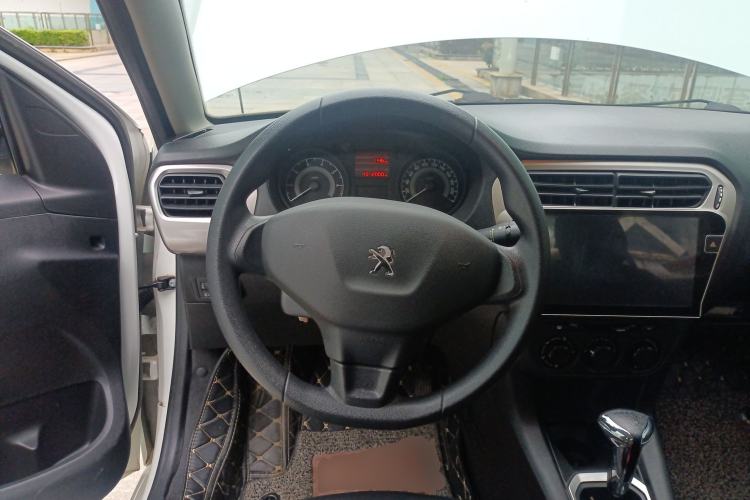 Used Peugeot 301 2016 1.6L Automatic Comfort Edition Steering Wheel