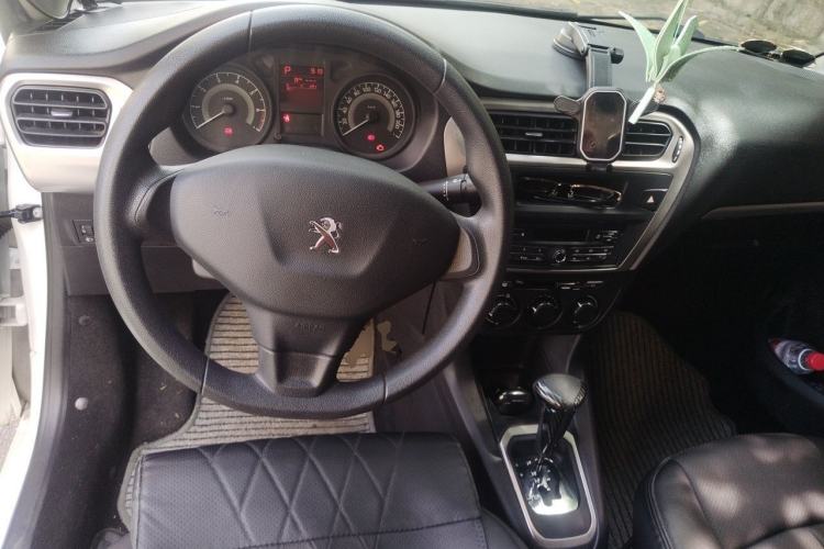 Used Peugeot 301 2016 1.6L Automatic Comfort Edition Steering Wheel