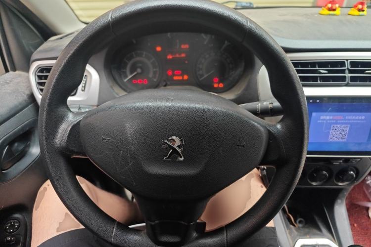 Used Peugeot 301 2016 1.6L Manual Comfort Edition Steering Wheel