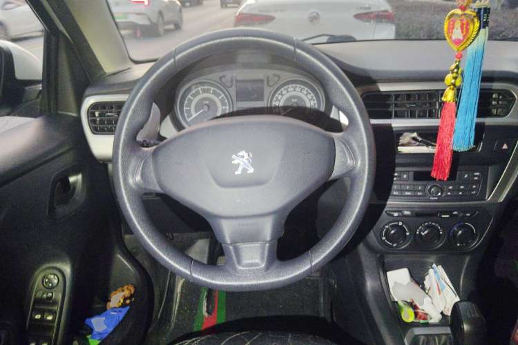Used Peugeot 301 2016 1.6L Manual Comfort Edition Steering Wheel