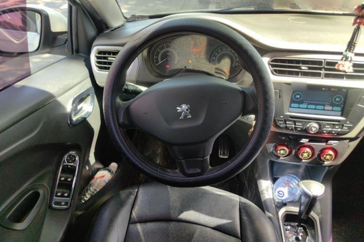 Used Peugeot 301 2016 1.6L Automatic Comfort Edition Steering Wheel