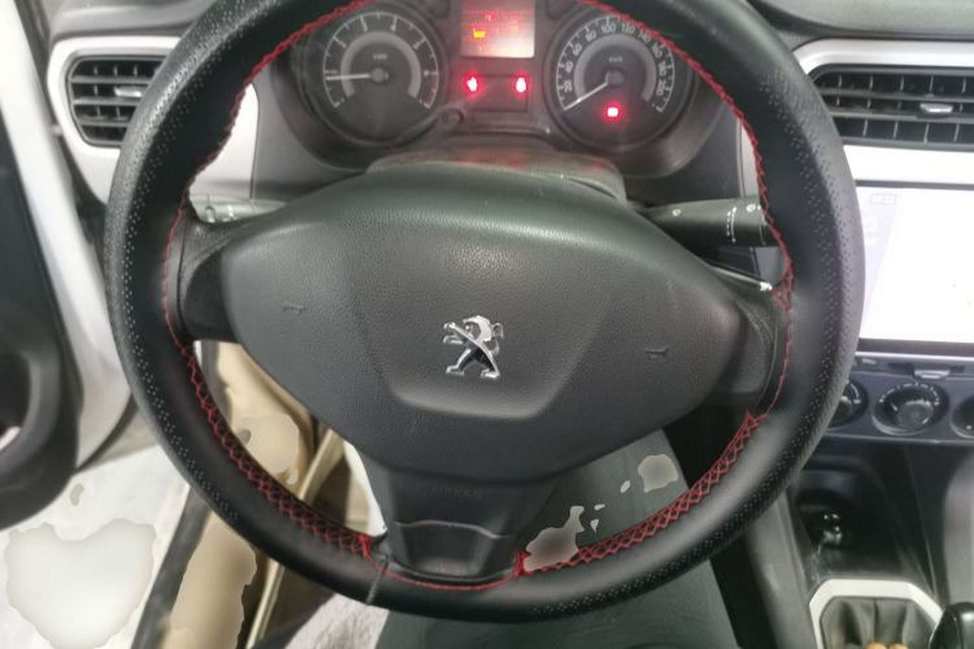 Used Peugeot 301 2016 1.6L Manual Comfort Edition Steering Wheel