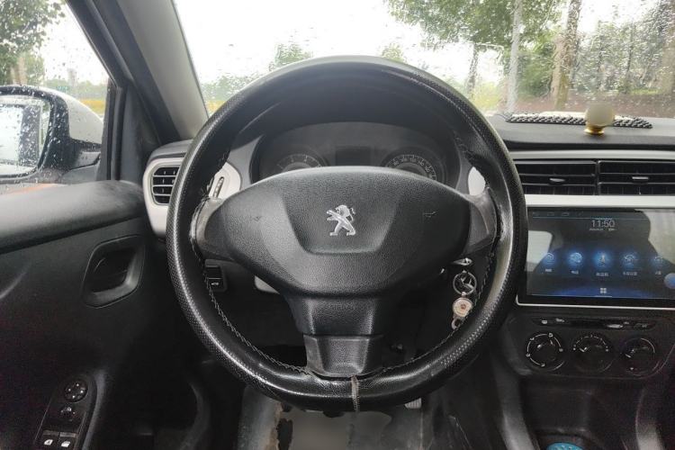 Used Peugeot 301 2016 1.6L Manual Comfort Edition Steering Wheel