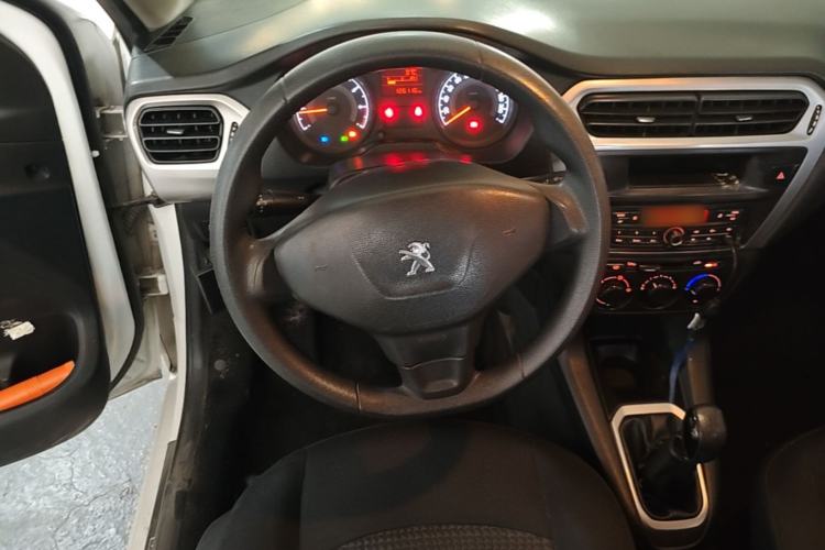 Used Peugeot 301 2016 1.6L Manual Comfort Edition Steering Wheel