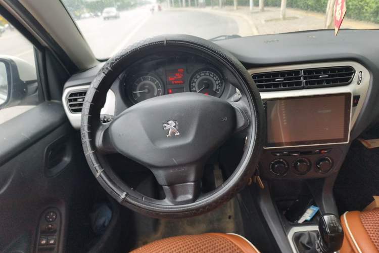 Used Peugeot 301 2016 1.6L Manual Comfort Edition Steering Wheel