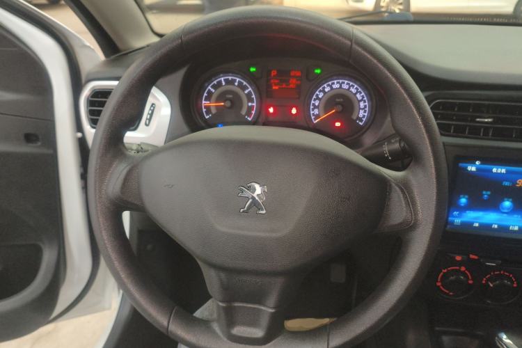 Used Peugeot 301 2016 1.6L Automatic Comfort Edition Steering Wheel