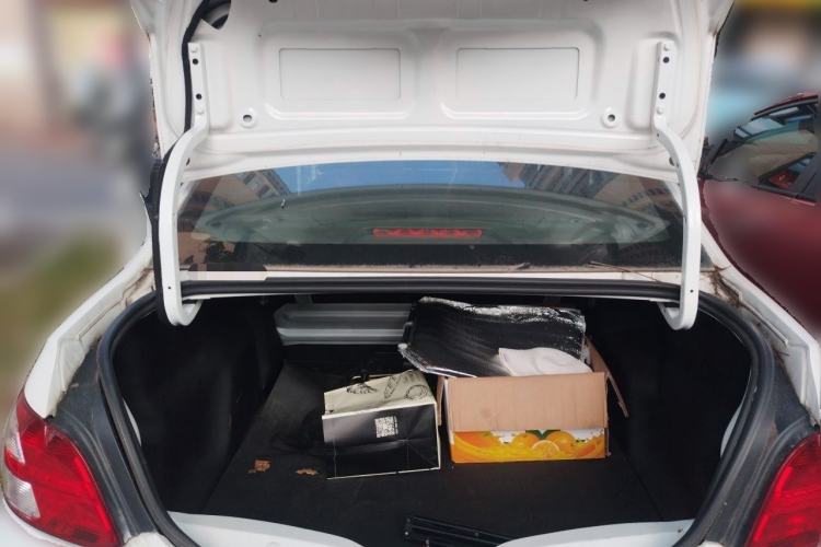Used Peugeot 301 2016 1.6L Manual Comfort Edition Trunk