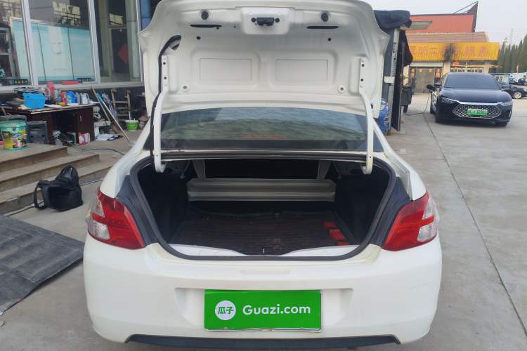 Used Peugeot 301 2016 1.6L Manual Comfort Edition Trunk