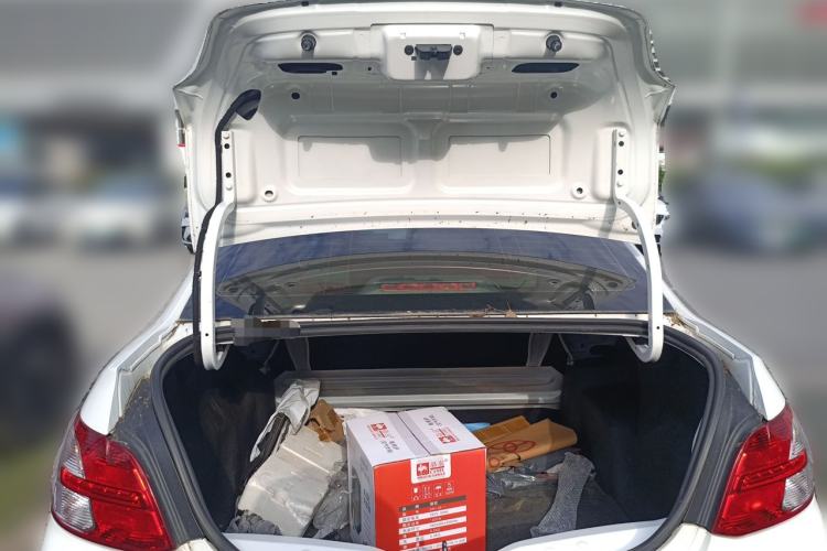 Used Peugeot 301 2016 1.6L Manual Comfort Edition Trunk