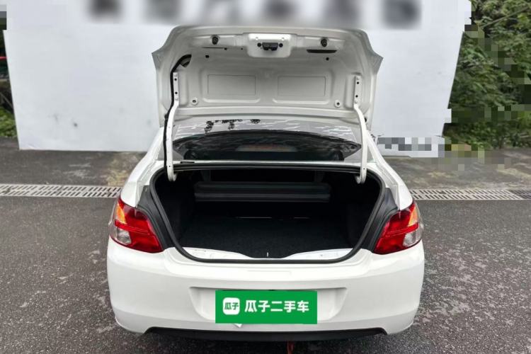 Used Peugeot 301 2016 1.6L Manual Comfort Edition Trunk