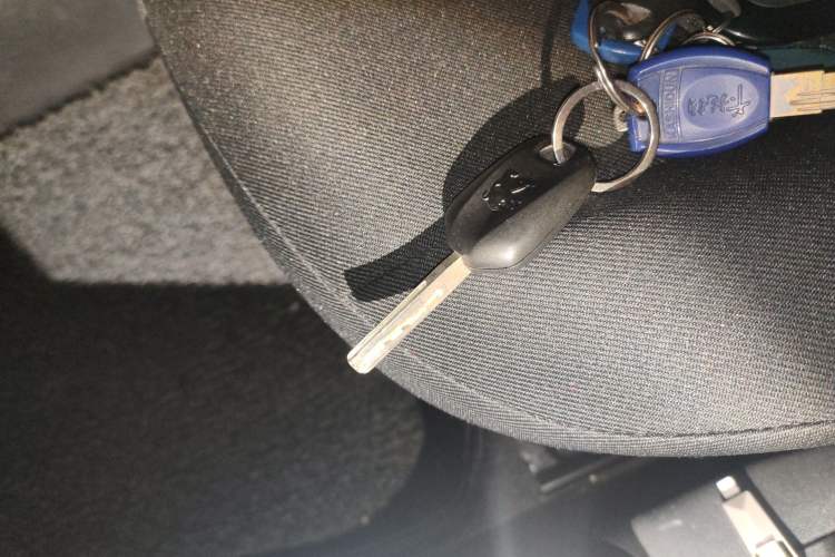 Used Peugeot 301 2016 1.6L Automatic Comfort Edition Vehicle Key