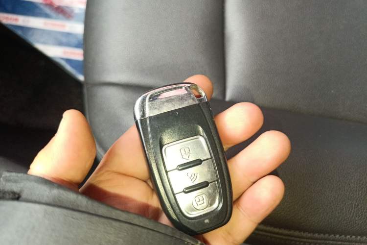 Used Peugeot 301 2016 1.6L Automatic Comfort Edition Vehicle Key