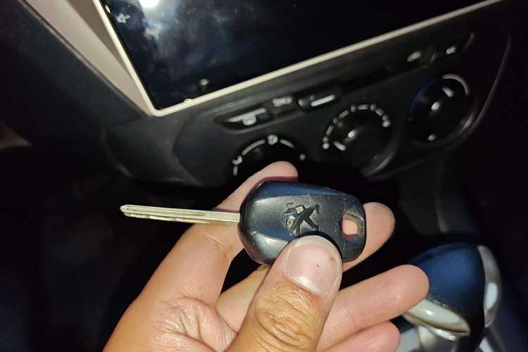 Used Peugeot 301 2016 1.6L Automatic Comfort Edition Vehicle Key