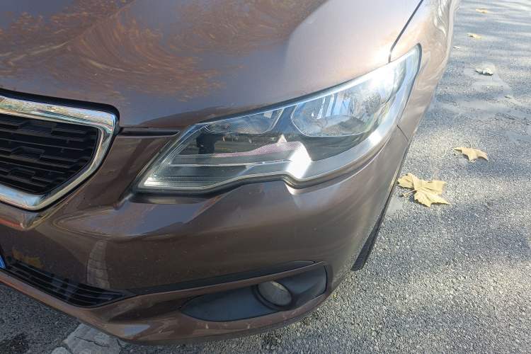 Used Peugeot 301 2017 1.6L Automatic Comfort Edition Exterior 7