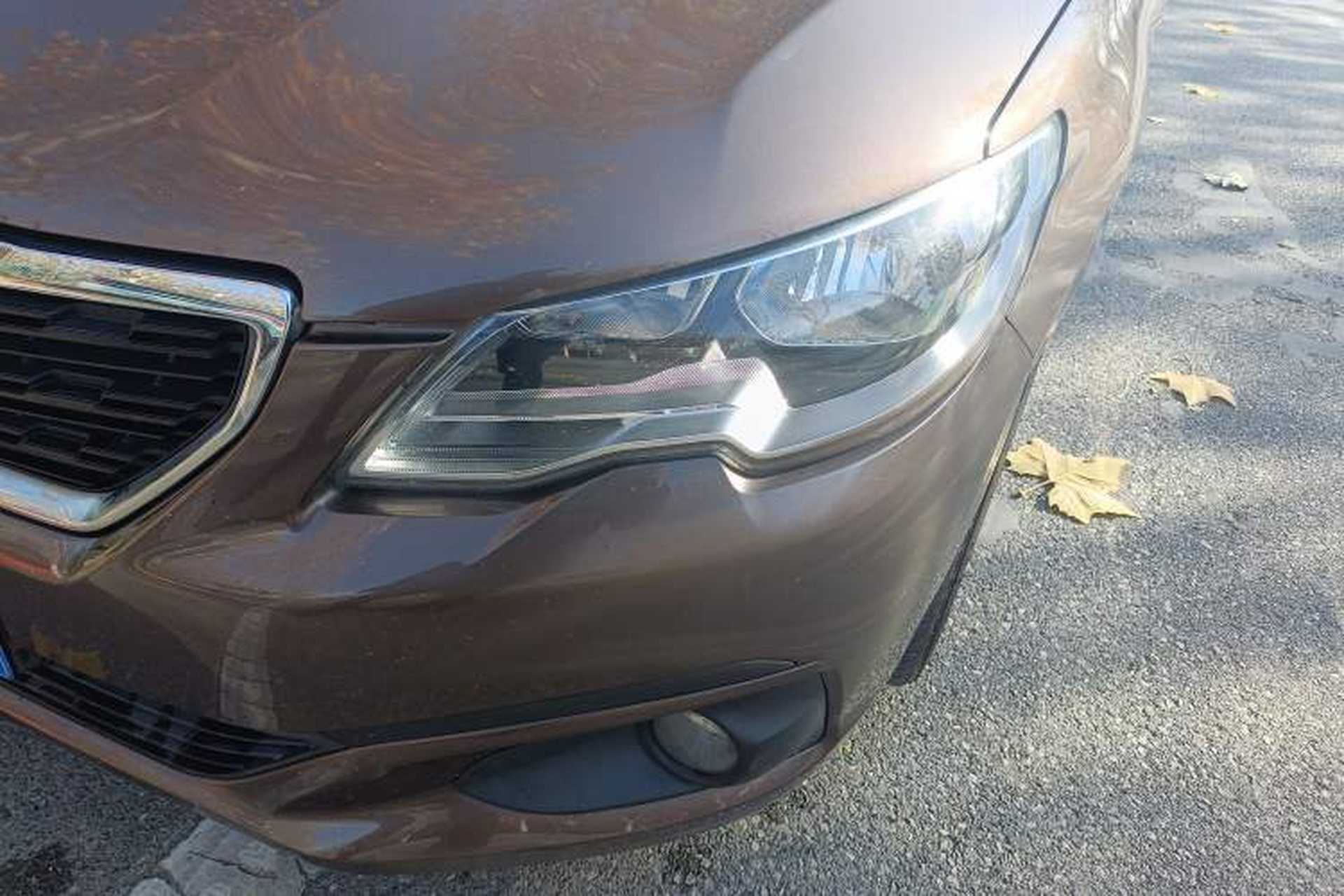 Used Peugeot 301 2017 1.6L Automatic Comfort Edition Exterior 7