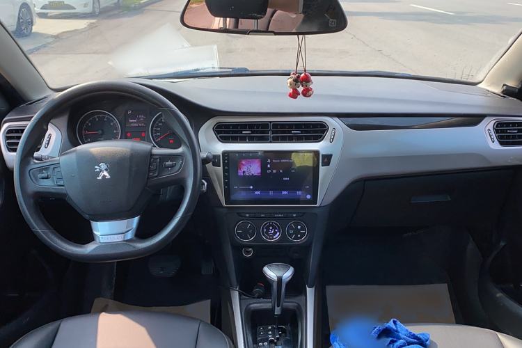 Used Peugeot 301 2017 1.6L Automatic Luxury Edition Interior 4