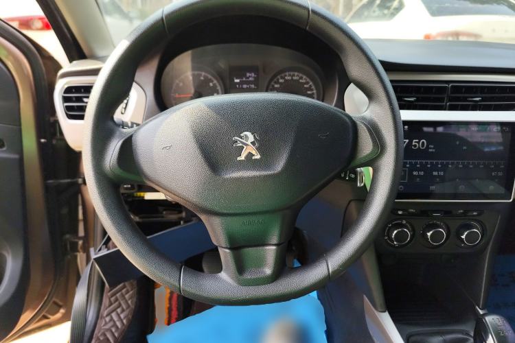 Used Peugeot 301 2017 1.6L Manual Comfort Edition Steering Wheel