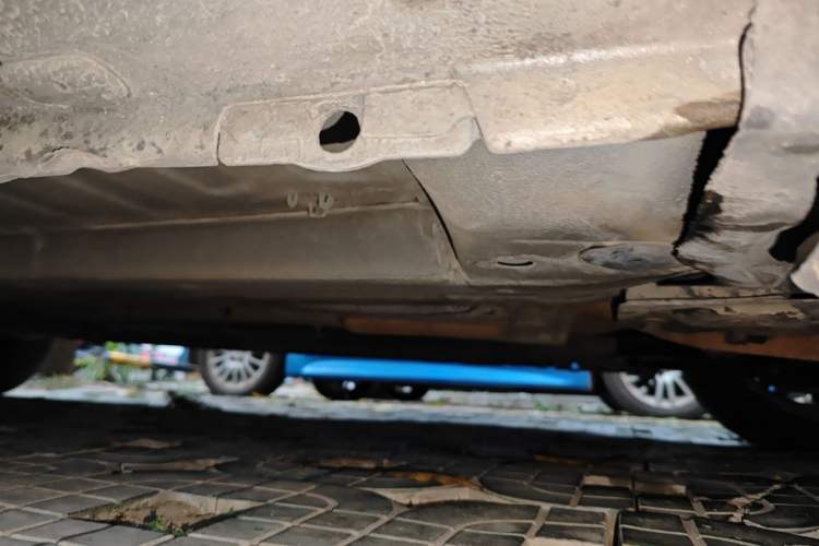 Used Peugeot 301 2017 1.6L Manual Comfort Edition Chassis Front Right