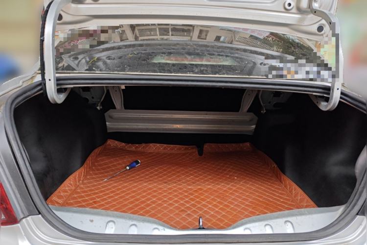 Used Peugeot 301 2017 1.6L Manual Comfort Edition Trunk