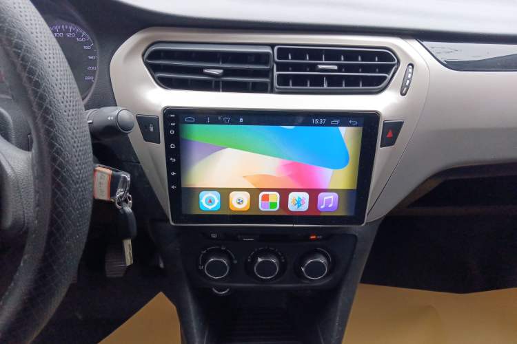 Used Peugeot 301  Audio And AC Panel