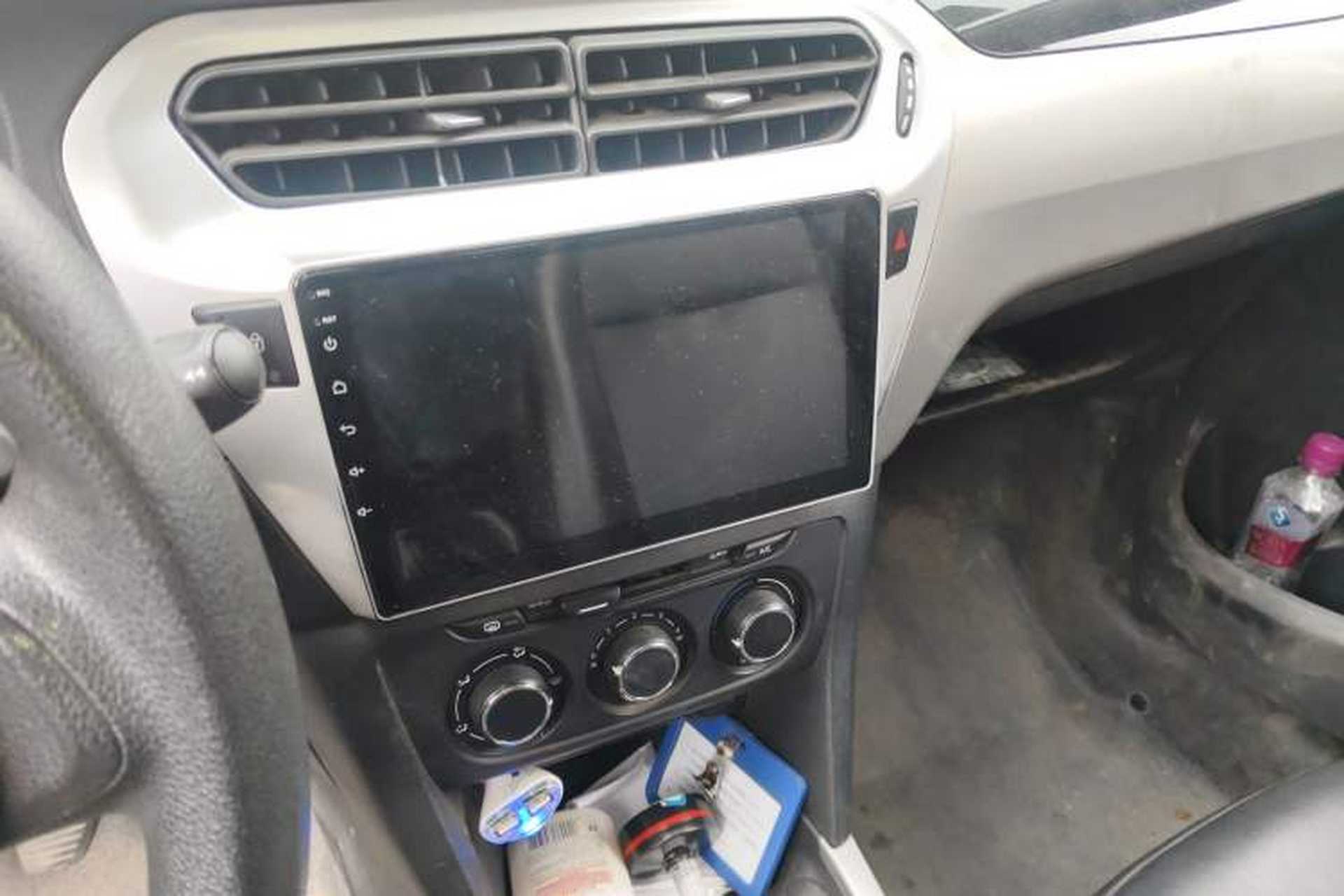 Used Peugeot 301 2017 1.6L Manual Comfort Edition Audio And AC Panel