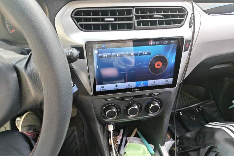 Used Peugeot 301 2017 1.6L Manual Comfort Edition Audio And AC Panel