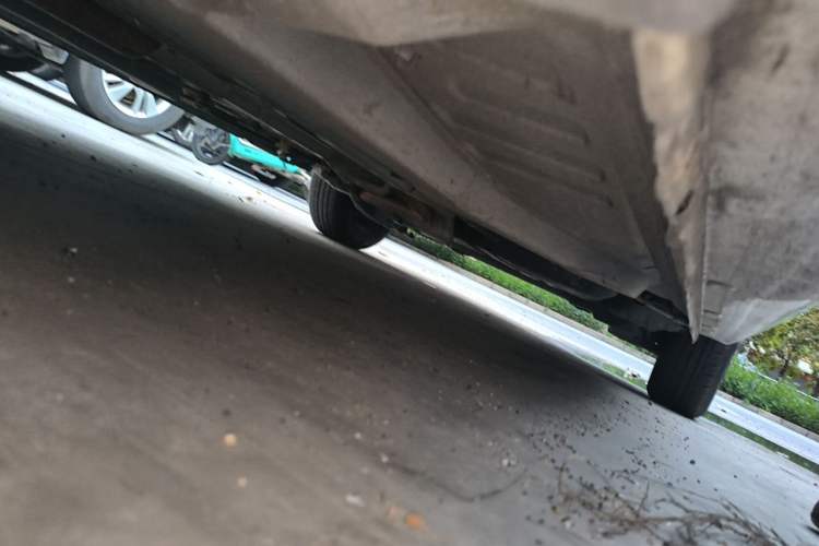 Used Peugeot 301 2017 1.6L Manual Comfort Edition Chassis Front Left