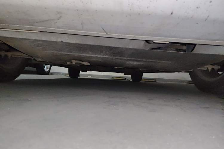 Used Peugeot 301 2017 1.6L Manual Comfort Edition Chassis Front