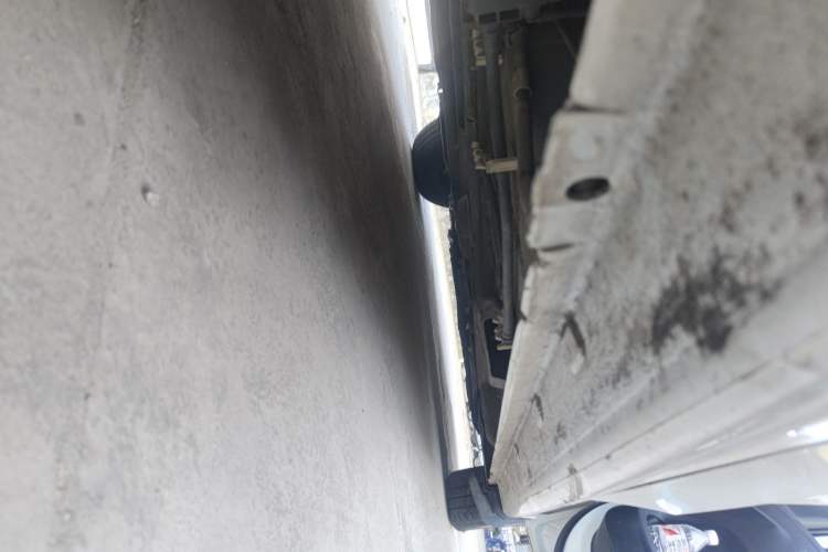 Used Peugeot 301 2017 1.6L Manual Comfort Edition Chassis Front Right