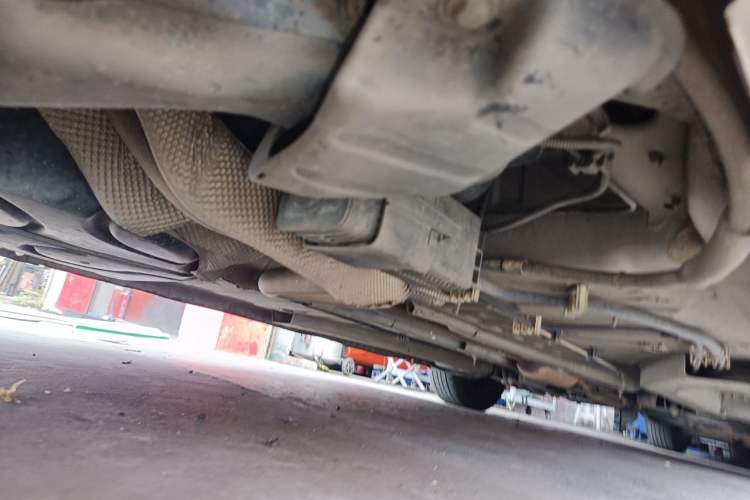 Used Peugeot 301 2017 1.6L Manual Comfort Edition Chassis Rear Right