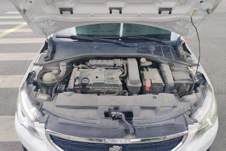 Used Peugeot 301 2017 1.6L Manual Comfort Edition Engine Bay