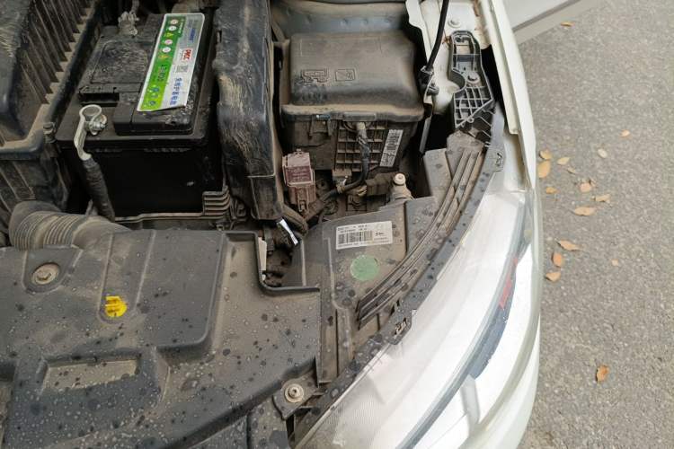 Used Peugeot 301 2017 1.6L Manual Comfort Edition Engine Bay Left