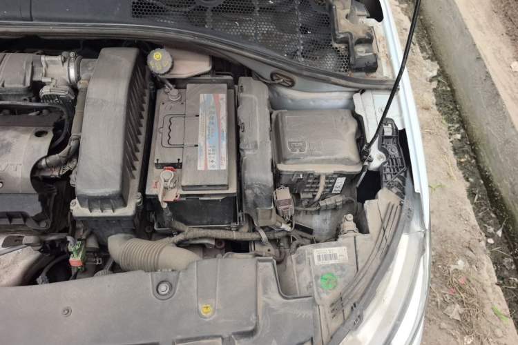 Used Peugeot 301 2017 1.6L Automatic Comfort Edition Engine Bay Left