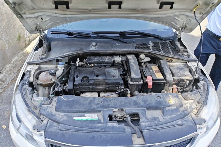 Used Peugeot 301 2017 1.6L Manual Comfort Edition Engine Bay