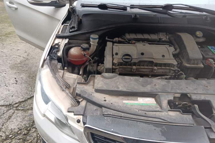 Used Peugeot 301 2017 1.6L Manual Comfort Edition Engine Bay Right