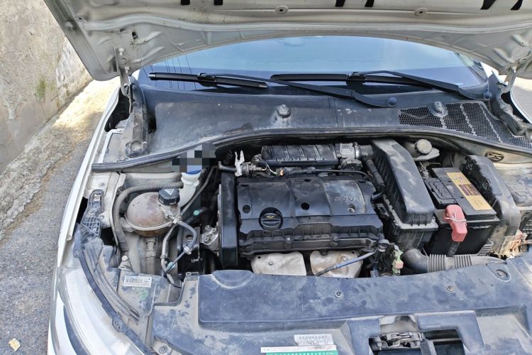 Used Peugeot 301 2017 1.6L Manual Comfort Edition Engine Bay Right