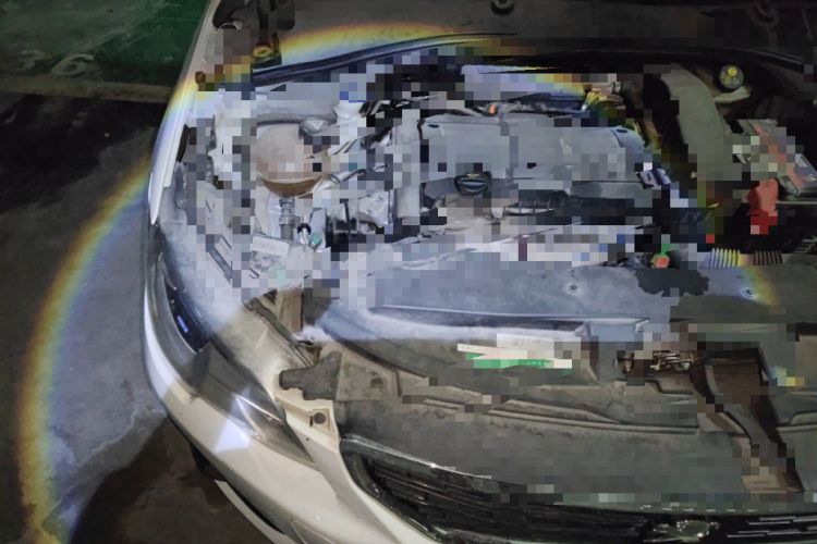 Used Peugeot 301 2017 1.6L Manual Comfort Edition Engine Bay Right