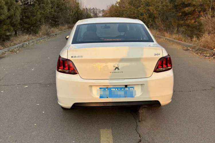 Used Peugeot 301 2017 1.6L Manual Comfort Edition Exterior 5