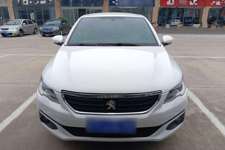 Used Peugeot 301  Front