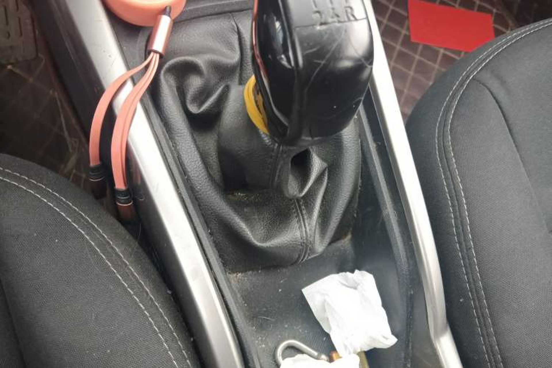 Used Peugeot 301 2017 1.6L Manual Comfort Edition Gear Lever