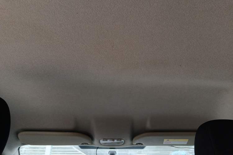 Used Peugeot 301  Headliner