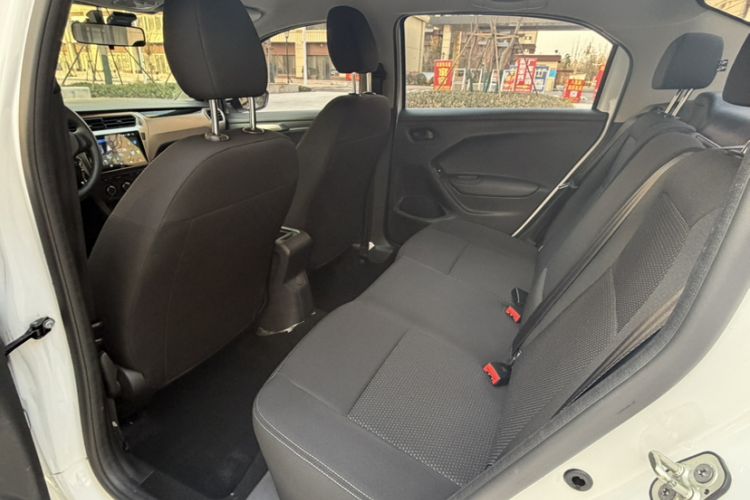 Used Peugeot 301 2017 1.6L Automatic Comfort Edition Interior 1